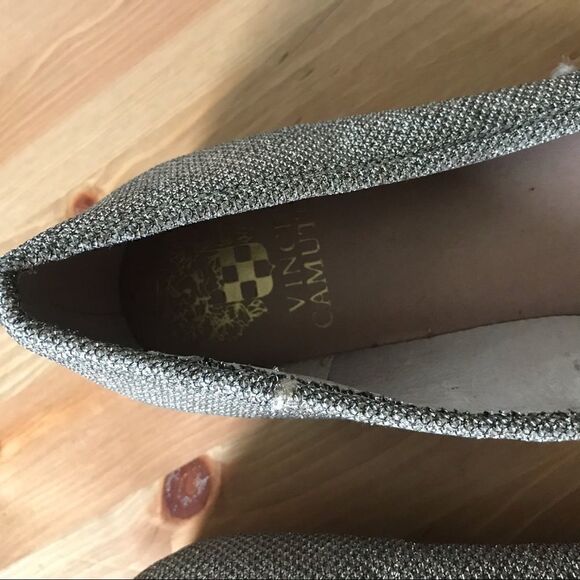 Vince Camuto - Picture 5 of 9